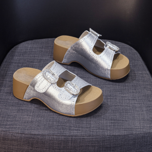 Super popular height-increasing Birkenstock sandals