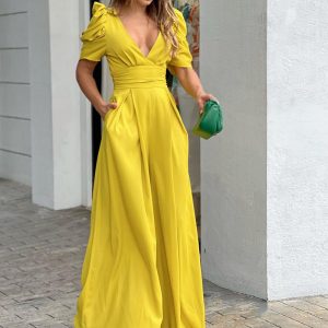 Solid color slim fit short-sleeved wide-leg jumpsuit