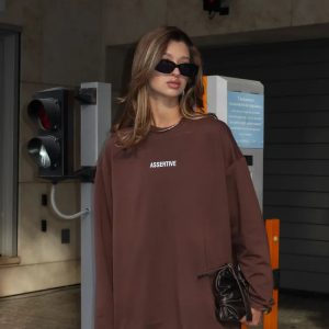 Oversize round neck long sleeved casual T-shirt