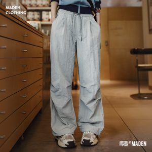 Maden gray mountain-style pleated functional lightweight outdoor straight-leg cargo parachute casual sports pants for women