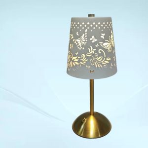 Modern minimalist American style wall lamp LED