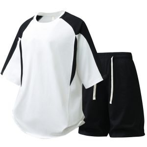 Men's Trendy Fashion Color-Blocked Casual Sports Set with Crew Neck Short-Sleeve T-Shirt and Shorts