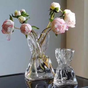 Ceramic-look plastic vase