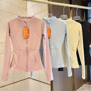 Yoga Clothes Stand Collar Casual Slim Figure-Flattering Short Sleeve