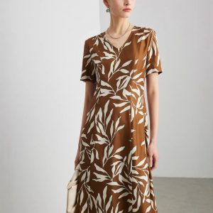 Stylish and elegant 100% mulberry silk dress