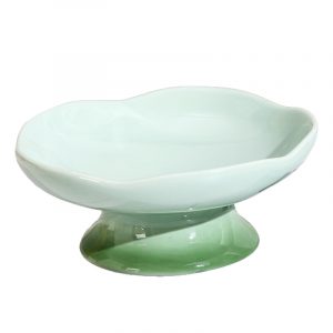 Ceramic Pet Bowl — Petal-Shaped Cat Food Dish