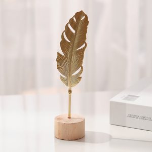 Light Luxury Metal Crafts Creative Home Iron Ginkgo Leaf Ornaments