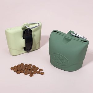 Portable Outdoor Dog Training & Treat Pouch