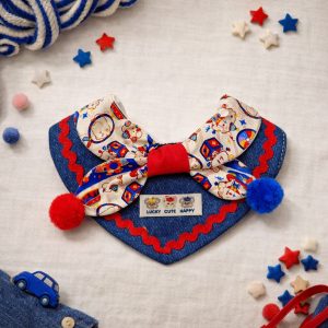 Cute Bib / Drool Cloth / Neck Scarf