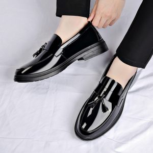Trendy round headed casual men's leather shoes