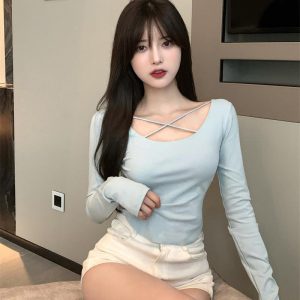 Korean style thin base layer top, short-sleeved top