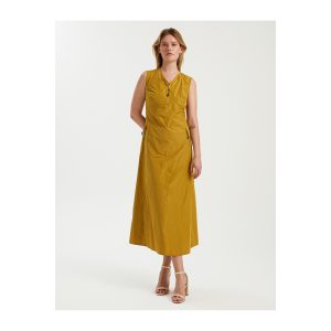 Casual Sleeveless Maxi Dress with Eye-catching Zipper Detail No Pocket