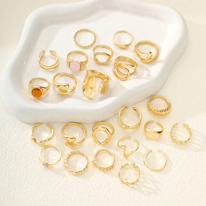 Chunky Colorful Crystal Asymmetrical Geometric Textured Liquid Shape