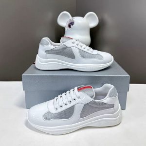 Breathable casual shoes with mesh surface, single shoe
