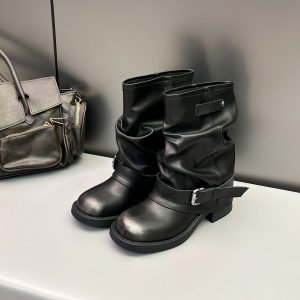 New style women's pleated boot with leather buckle, mid-rise pants, western style denim boots