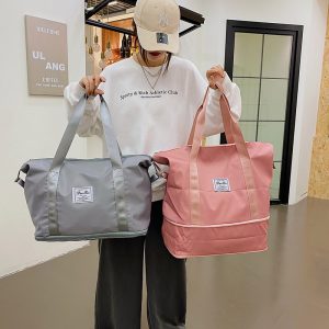 Expandable Oxford Cloth Travel Bag with Wet/Dry Separation