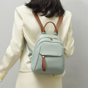 Women's Large-Capacity Backpack with a Premium Aesthetic