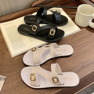 Ins flat-bottomed beach sandals with anti-slip function for indoor bathing one-piece slippers