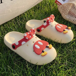 Summer bow knot perforated shoes for women with thick soles, soft soles and closed toe sandals.