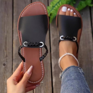 Flat-knitted beach slippers