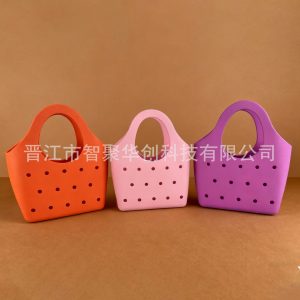 Beach Bag: Western-Style Simple & Casual Tote