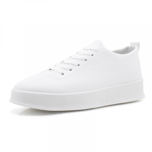 Black men's shoes - one pair of skate shoes with round toes, comfortable casual sports shoes,